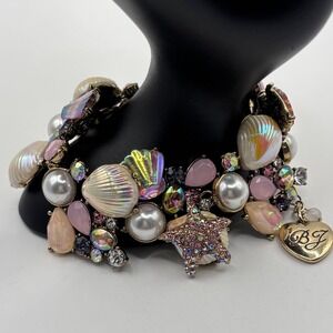 Betsey Johnson Crabby Couture Bracelet Irridescent Shells Starfish 7"
